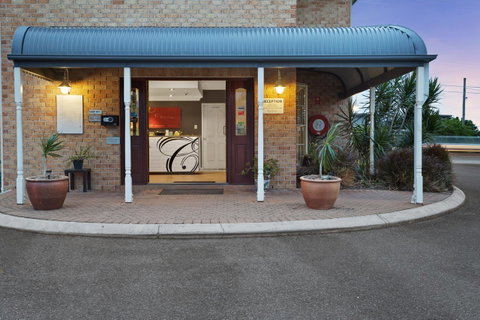 Coopers Colonial Motel - Taree Accommodation 6