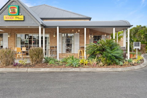 Coopers Colonial Motel - Taree Accommodation 28