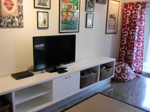 A AAA C-SHACK - Taree Accommodation 13