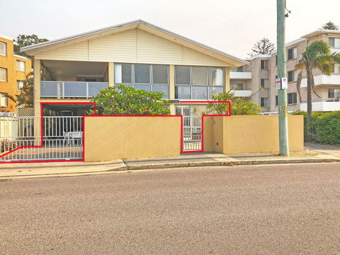 'Mooring One Downstairs', 23 Shoal Bay Rd - Fantastic Ground Floor Duplex With Views, WIFI And Air Conditioning - Taree Accommodation 0
