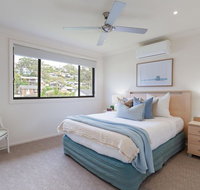'Sandy Point Haven' 21a Sandy Point Rd - Stylish Haven with WIFI Air conditioning  Water views - Taree Accommodation