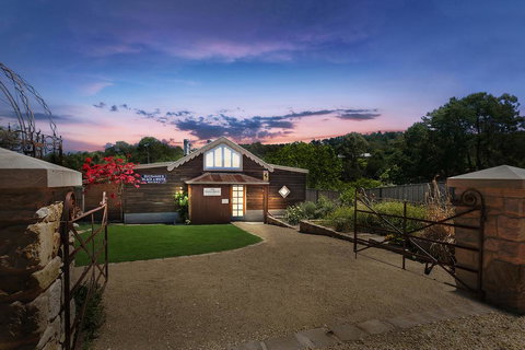 'The Coach House' At Lochiel - Taree Accommodation 0