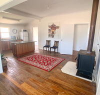 'The Wattles' - True Country Escape Near Wineries - Borenore - Taree Accommodation
