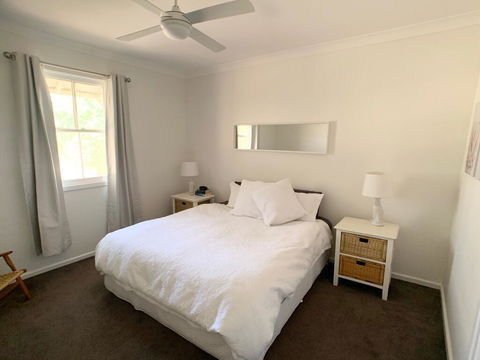 'The Wattles' - True Country Escape Near Wineries - Borenore - Taree Accommodation 3