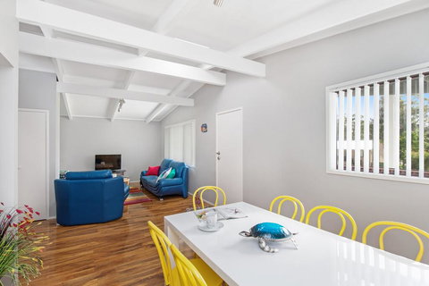 'White Sands', Mollymook - Taree Accommodation 2
