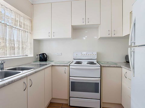 10 'Teramby Court' 104 Magnus Street - In Nelson Bay CBD With Water Views And WIFI - Taree Accommodation 1