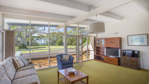 103 Bannister Head Rd - Beaming Bannister Retreat - Taree Accommodation 1