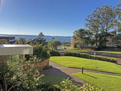 15 'The Commodore' 9-11 Donald Street - Great Unit Only A Short Walk To CBD - Taree Accommodation 0