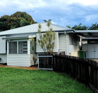 2 bedroom cottage - Taree Accommodation