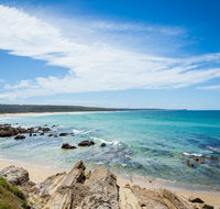 22 Dulling Street - Beach House - Taree Accommodation