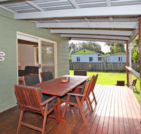 24 Sundew Street Mudjimba - 500 Bond - Pet Friendly Linen Supplied WIFI Air Cond. - Taree Accommodation