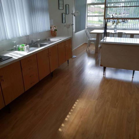 CAMPBELLTOWN HOLIDAY HOME 3 BED + FREE PARKING NCA039 - Taree Accommodation 2