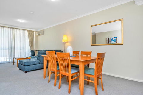 C Mandurah Apartment Resort - Taree Accommodation 2