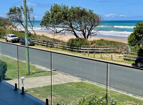 Catalina Luxe Beachfront Ocean View Old Bar Beach - Taree Accommodation 0