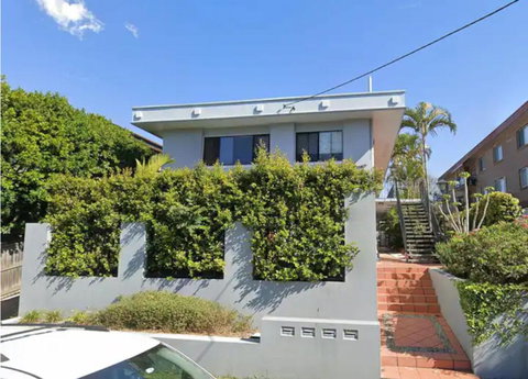 Charming 2bd Apt Near UQ & Ferry - Taree Accommodation 1