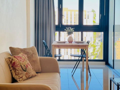 CASSA TOOWONG - Convenient 1B Apt At Central Location With Parking Managed By The Cassa - Taree Accommodation 0