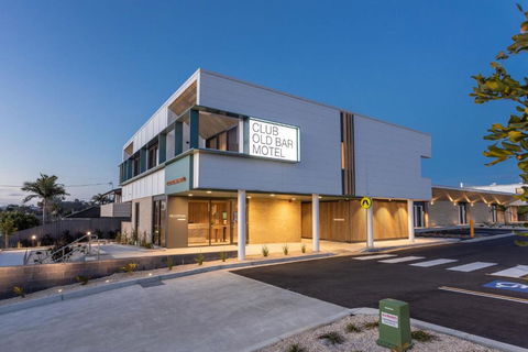Club Old Bar Motel - Taree Accommodation 0