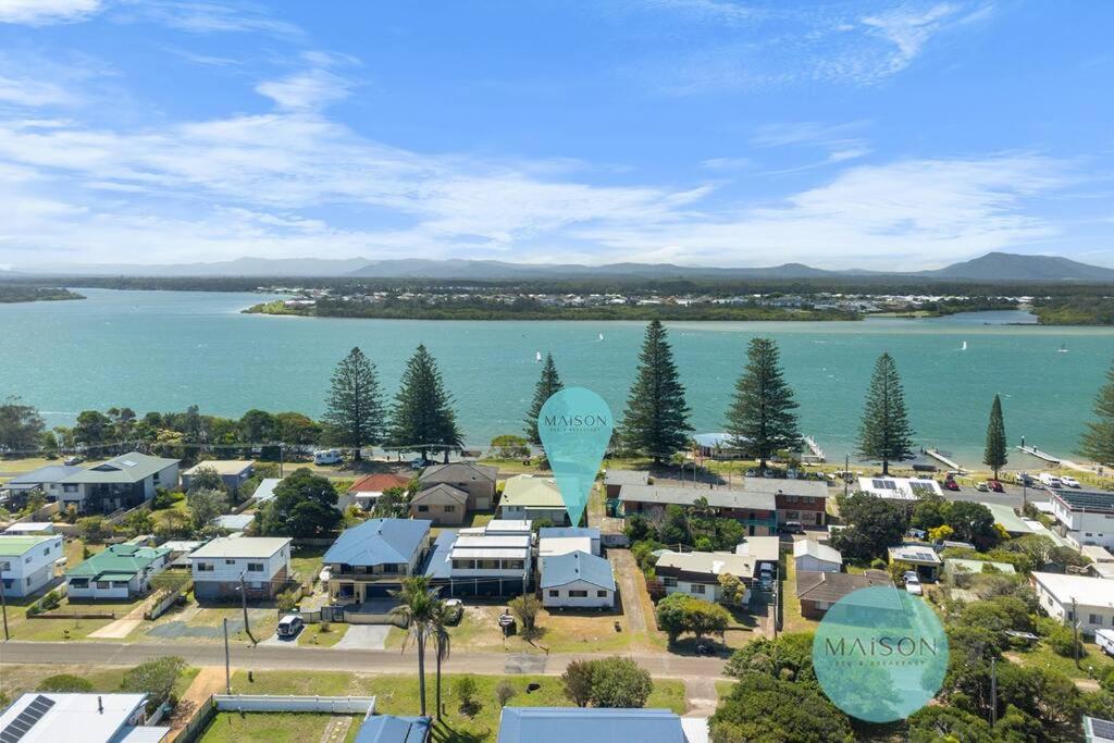 Coastal Abode in the Heart of Manning Point
