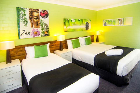 Crescent Motel Taree - Taree Accommodation 2
