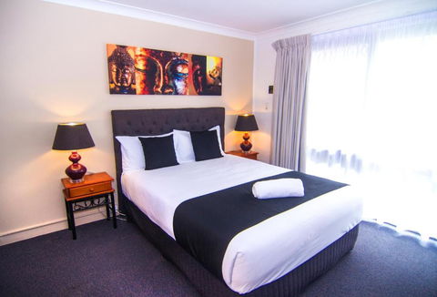 Crescent Motel Taree - Taree Accommodation 3