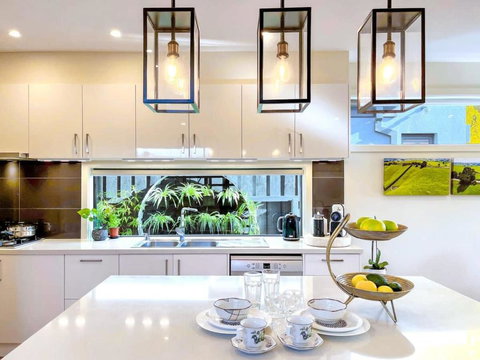 Delux Camberwell Sunny Townhouse - Taree Accommodation 1
