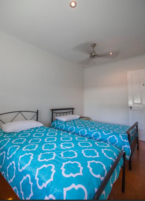 3 Bedroom Apartment // Spence St - Taree Accommodation 3