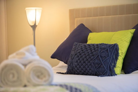 3 Bedroom Ultimate Luxury Waterfront - Taree Accommodation 2