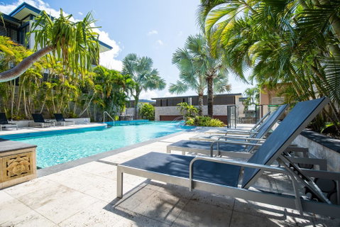 3 Bedroom Ultimate Luxury Waterfront - Taree Accommodation 0