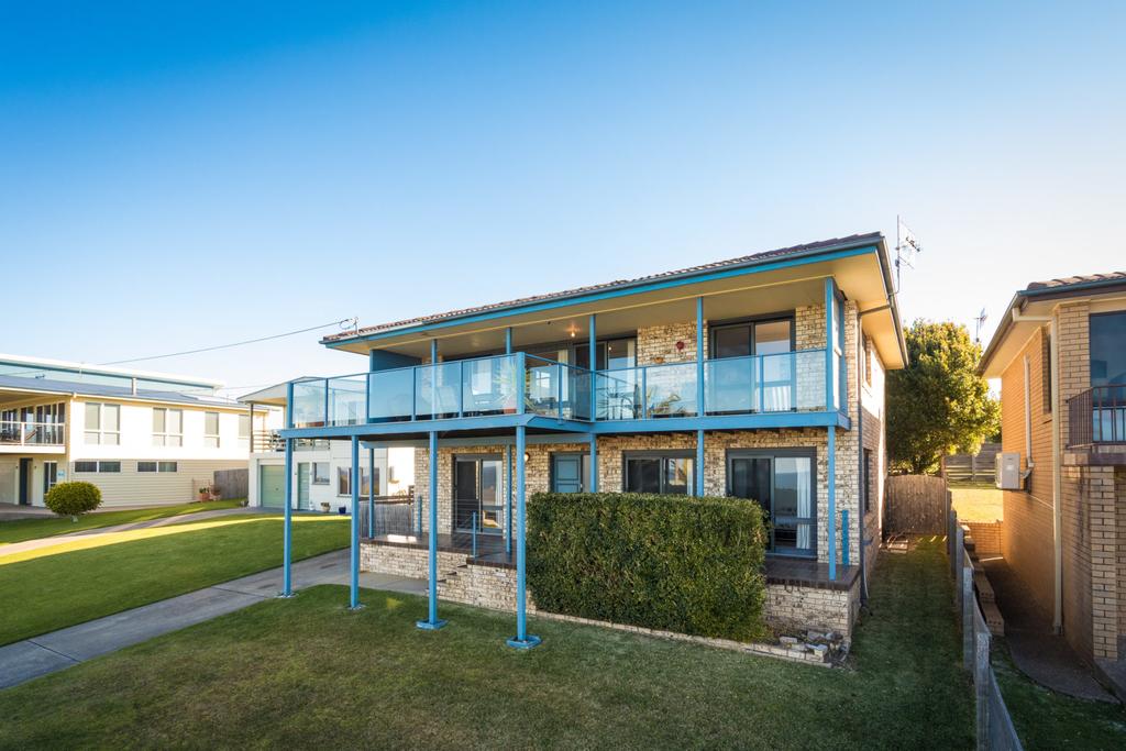 Tinpot ACT Taree Accommodation