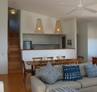 5 ON COAST - Taree Accommodation