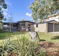 62 BINGLEY PARADE RIVERSEA HOUSE - Taree Accommodation