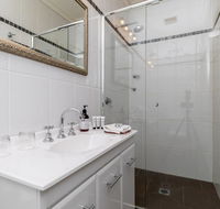 94Best Apartments - Taree Accommodation