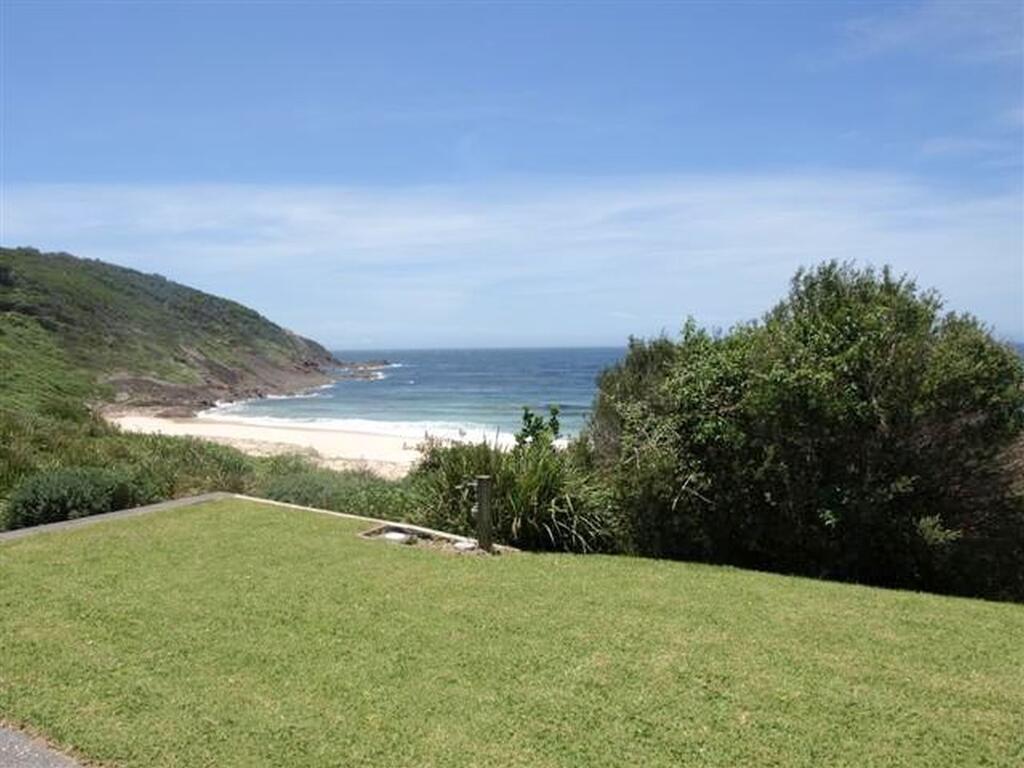 Blueys Beach NSW Taree Accommodation