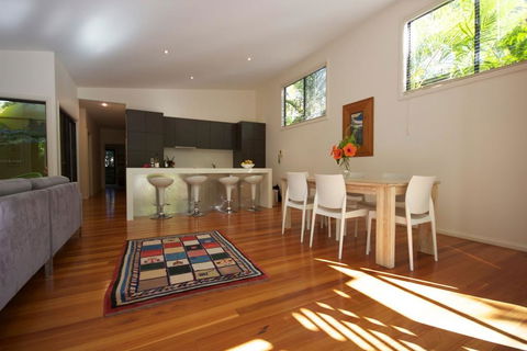 @LIZZIE - Taree Accommodation 1