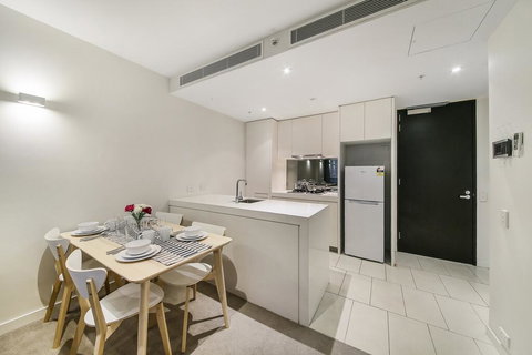 A Central & Cozy 2BR Apt Near Federation Square - Taree Accommodation 2