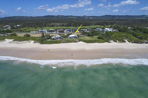 A PERFECT STAY - Belongil On The Beach - Taree Accommodation 3