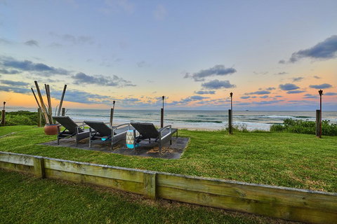 A PERFECT STAY - Belongil On The Beach - Taree Accommodation 0