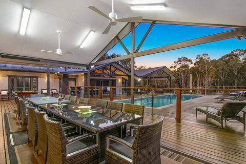 A PERFECT STAY - Lennox Unique Coastal Retreat - Taree Accommodation 1