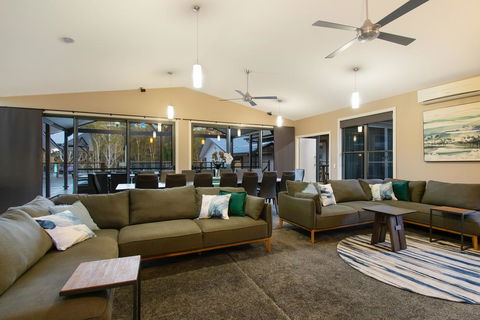 A PERFECT STAY - Lennox Unique Coastal Retreat - Taree Accommodation 3