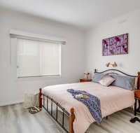 A Wave From It All - Taree Accommodation