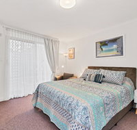 Abby's Poolside Retreat 1 - Taree Accommodation