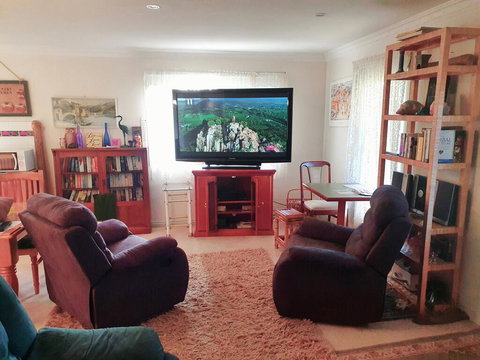 Abelia Cottages Botanical - Taree Accommodation 1