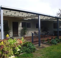 Absolute Waterfront - Taree Accommodation