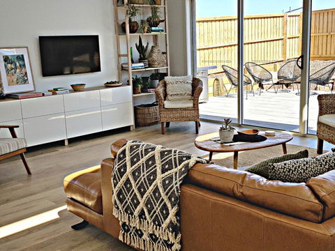 ADAGIO - Taree Accommodation 0