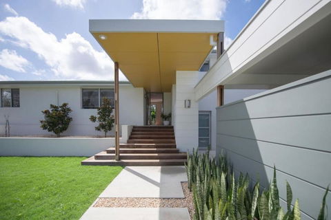 Diamond Beach House Beachfront Pool Pets - Taree Accommodation 0