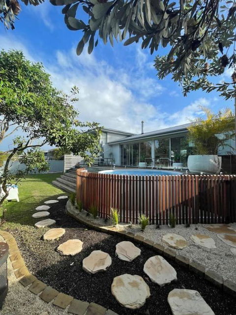 Diamond Beach House Beachfront Pool Pets - Taree Accommodation 1