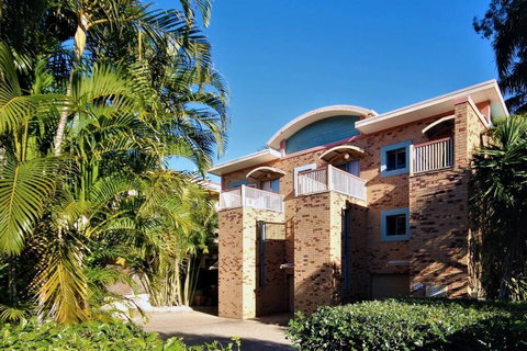 Experience More So Local - Taree Accommodation 3