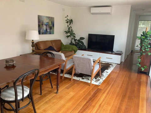 Fountain Villa - Taree Accommodation 0