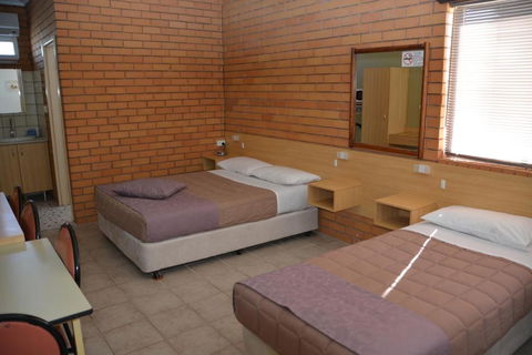 Grong Grong Motor Inn - Taree Accommodation 2