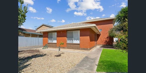 Holiday Rentals - Taree Accommodation 1